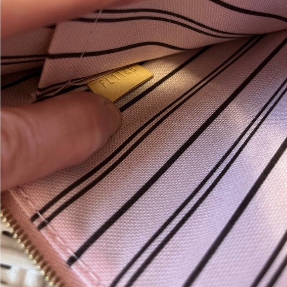 SOLD Louis Vuitton Monogram Neverfull MM Rose Ballerine & matching MM Pochette - Picture 14 of 16